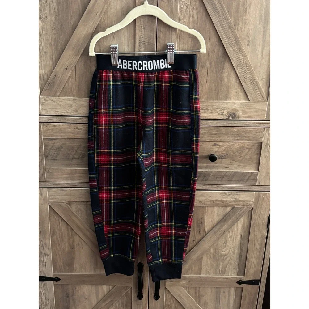 Abercrombie Kids Pajama Set Red Plaid Moose Logo Sleepwear Size 5/6 Long Sleeve